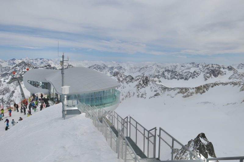 Pitztal glacier. Image © PlanetSKI